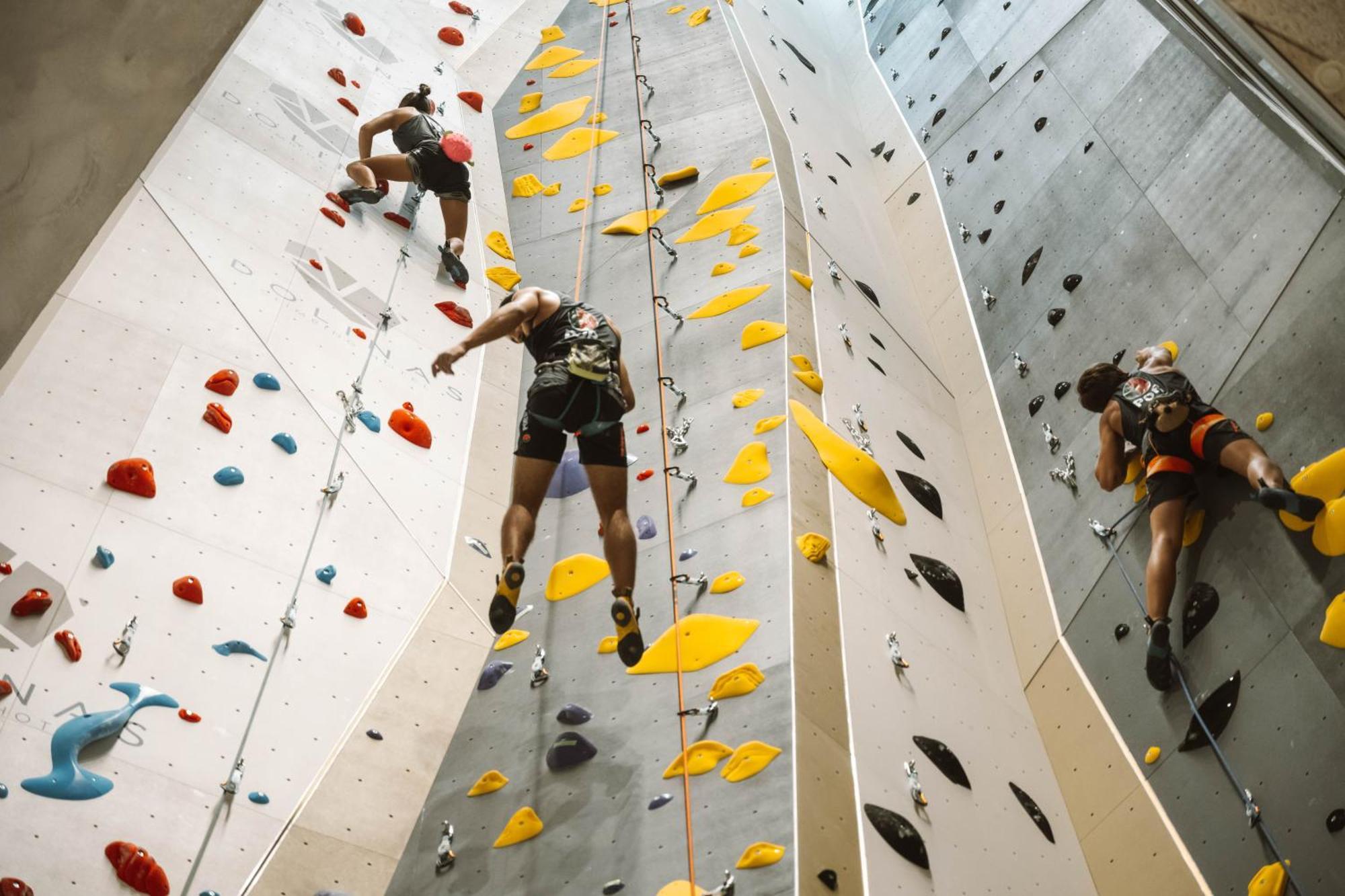 Dolinas Climbing Hotel Porto de Mós Buitenkant foto